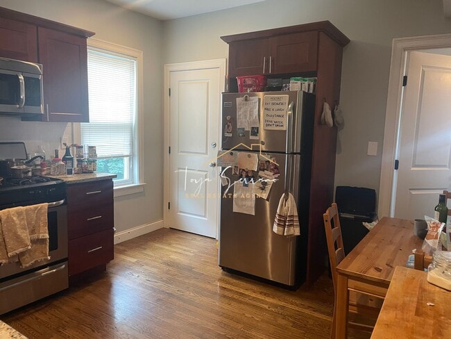 Foto del edificio - 47 Beech Glen St