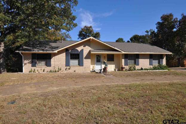 Primary Photo - 15711 Echo Glen Dr