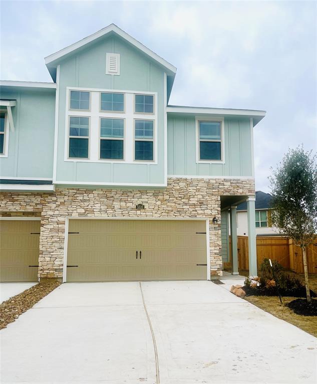 Foto del edificio - 5510 Amber Brook Ln