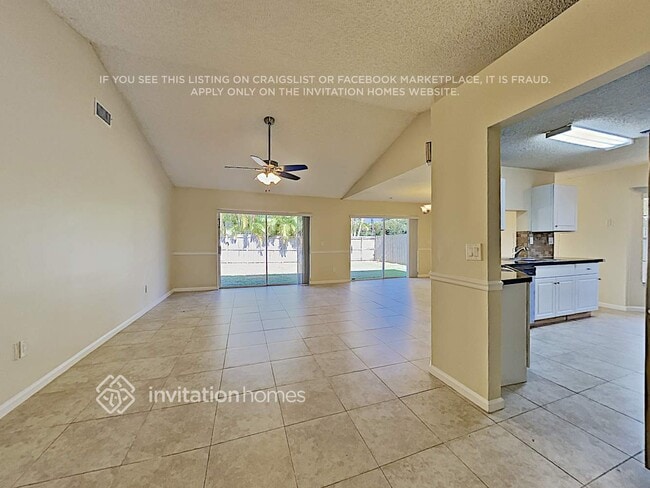 Building Photo - 21751 SW 98th Ave