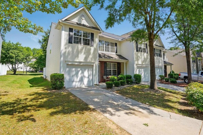 Photo - 7420 Abigail Glen Dr Townhome