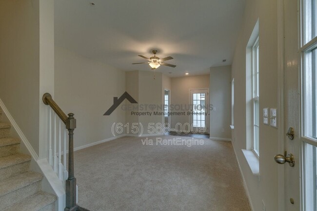 Foto del edificio - 500 Acton Dr