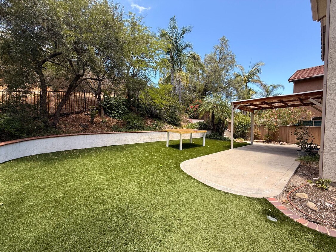 Foto del edificio - Beautiful, Spacious Home in Scripps Ranch