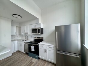 Building Photo - 5600-6 Germantown Ave