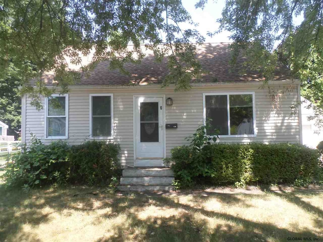 Primary Photo - 6 Rapple Dr