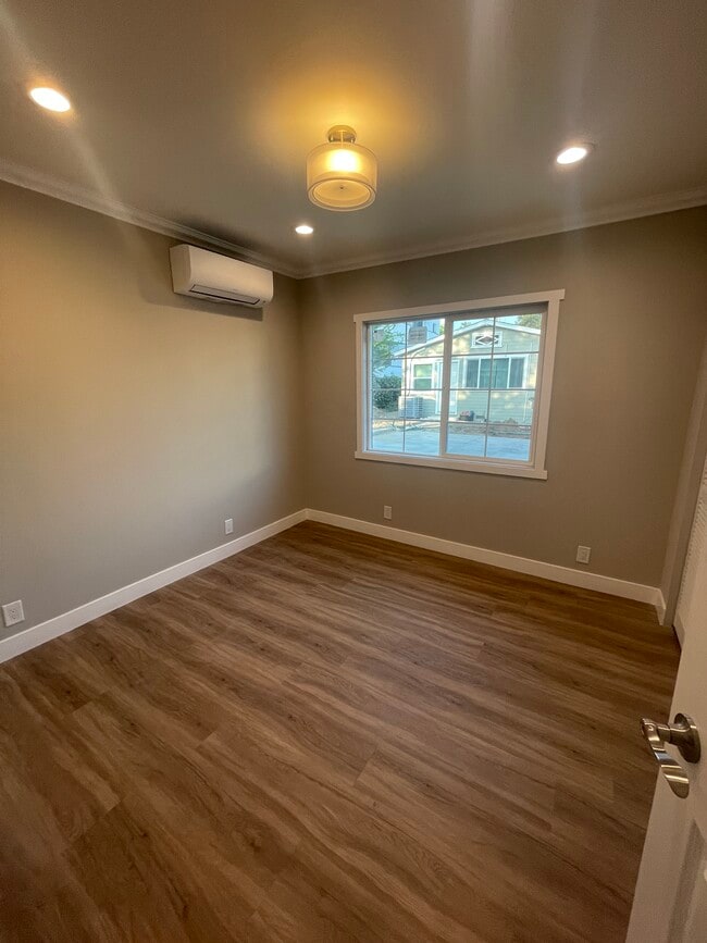 New construction - 529 N Wilson Ave