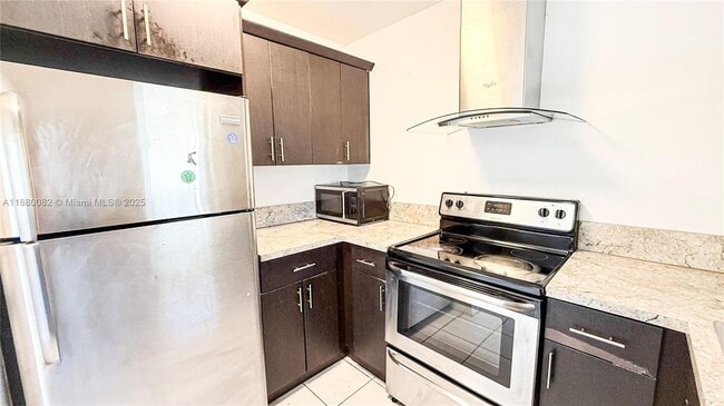 Foto del edificio - 3200 NW 5th Terrace