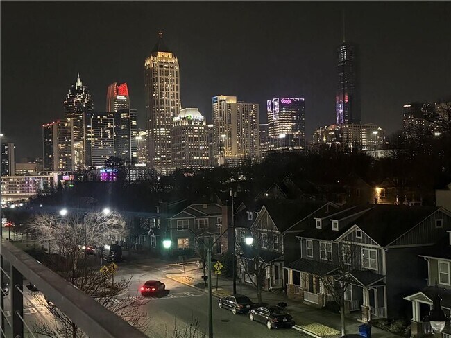 Foto del edificio - 223 16th St NW