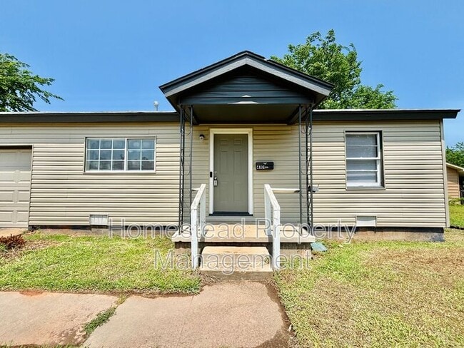 Photo - 4101 SE 42nd St House