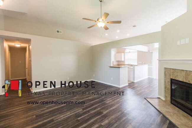 Building Photo - 9909 Carmel Valley Dr Frisco