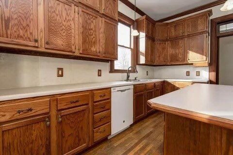 Building Photo - 1336 N Clay Ave