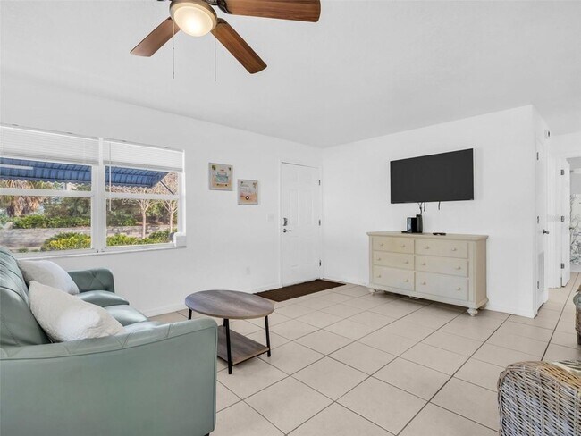 Foto del edificio - 103 W Park St