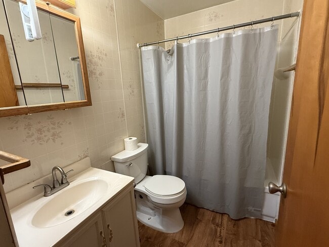 Building Photo - 1830 Avenue C