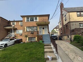 Building Photo - 84-38-84170 170th St