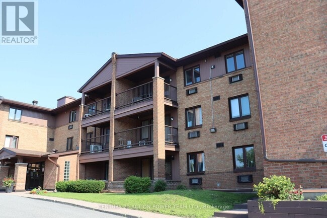 Building Photo - 316 Savard Ave
