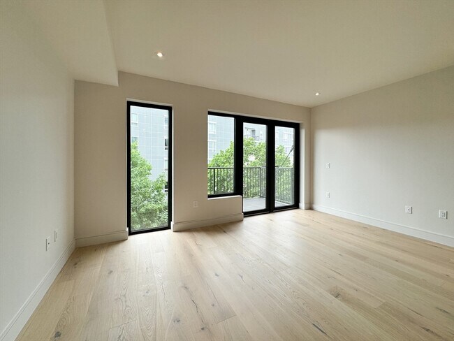 Building Photo - 1 Nevins Hill Way