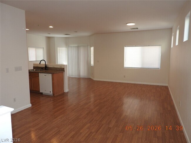 Foto del edificio - 3732 Stowe Creek Ave