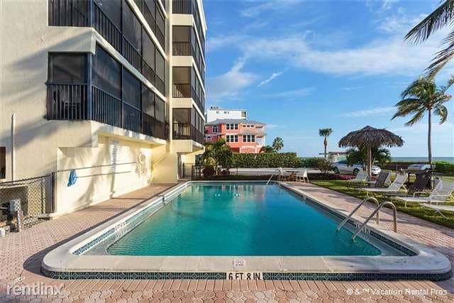 Building Photo - 4450 Estero Blvd
