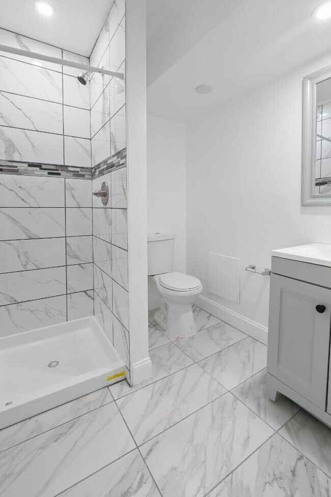 Foto del edificio - 2539 St Paul St