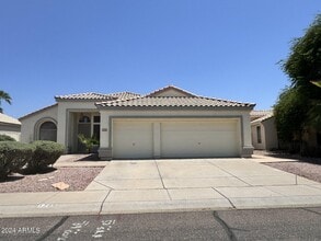 Building Photo - 1795 W Canary Way