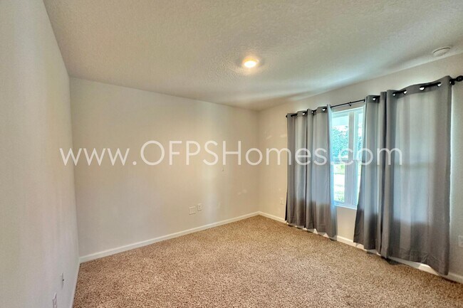 Foto del edificio - 3530 Sugar Maple Ln