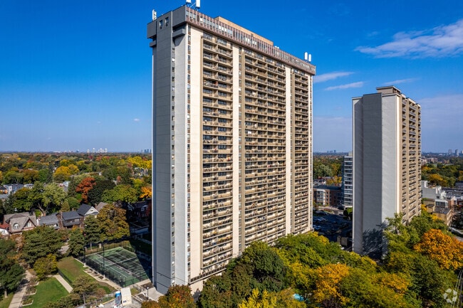 Building Photo - Upper Canada Court, West