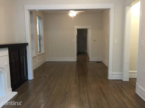 Foto del edificio - 1352 N Hoyne Ave