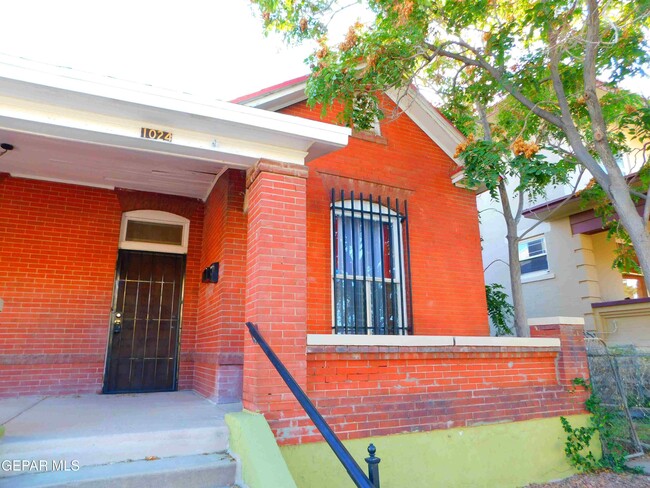 Building Photo - 1024 Upson Dr