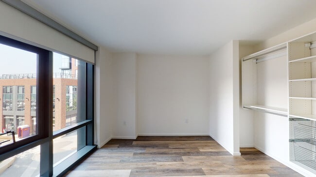 Interior Photo - 345 Harrison