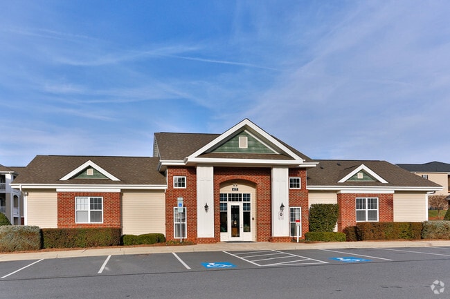 leasing office - Bradford Park