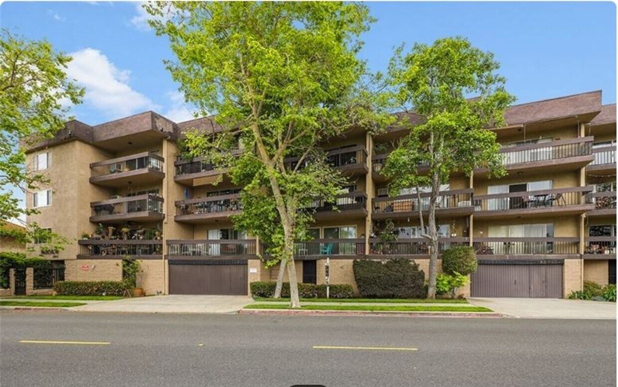 288 Apartments for Rent in Signal Hill, CA Westside Rentals