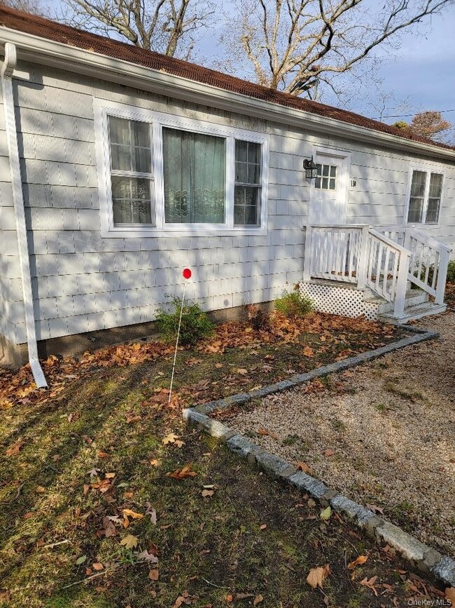 Building Photo - 150 Ponquogue Ave
