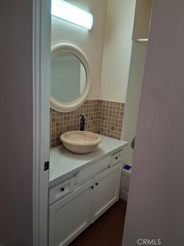 Foto del edificio - 1040 Cedar Ave