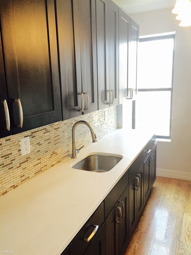 Foto principal - 277 Rockaway Pkwy