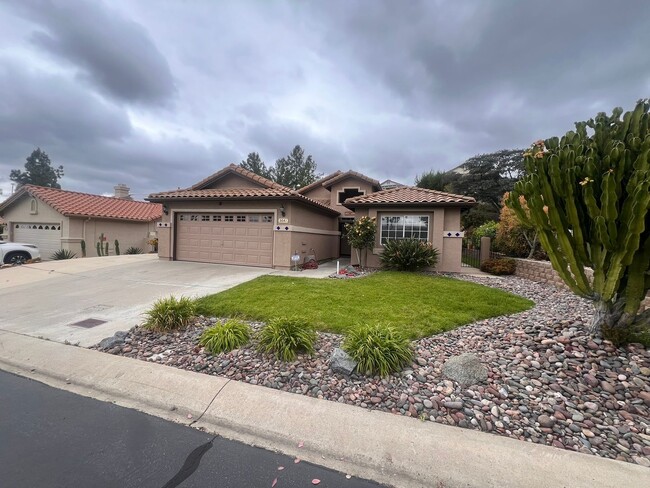 Building Photo - 3BR/2BA + DEN IN CROWN HILLS, Alpine WITH ...