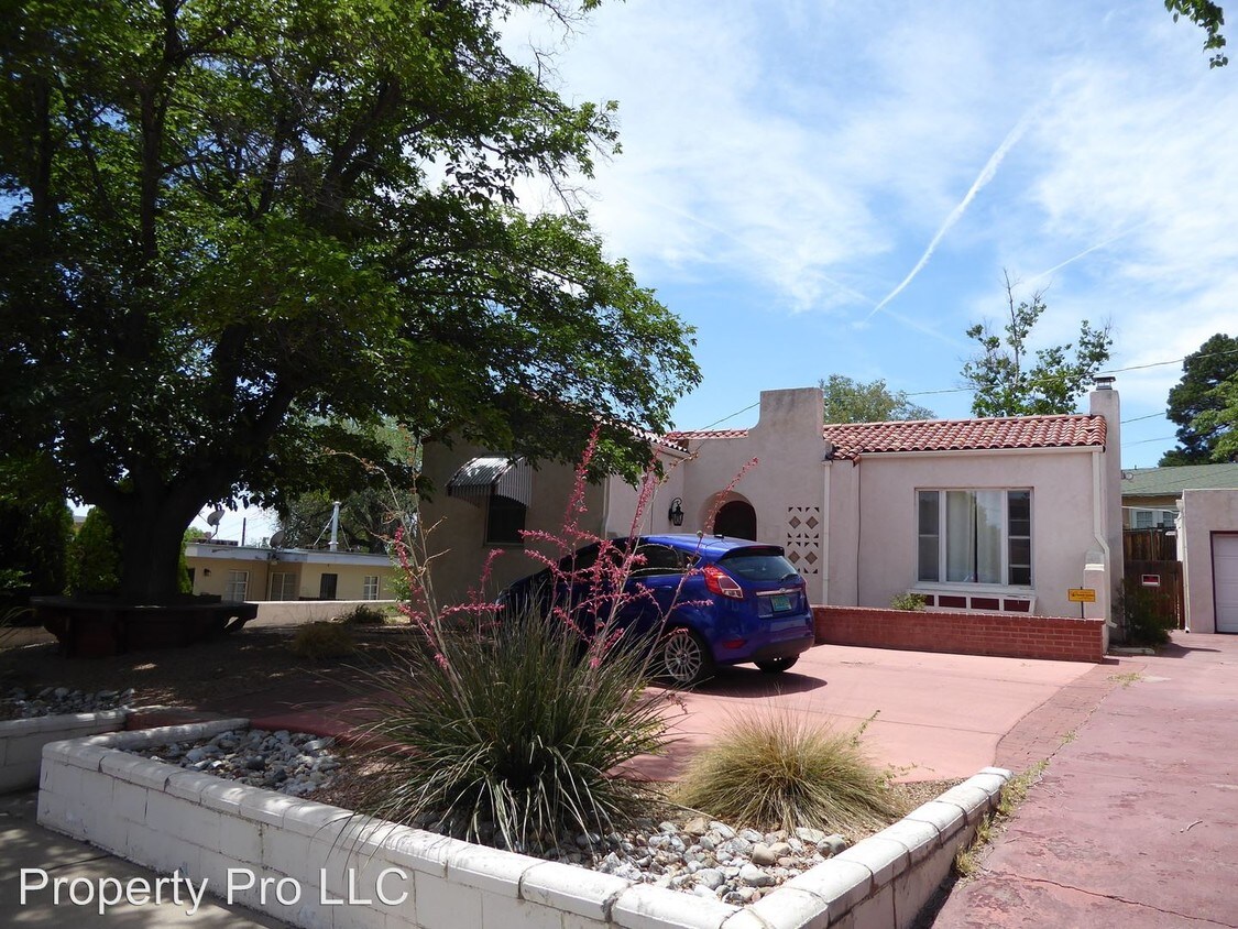 Foto del edificio - 2 br, 1 bath House - 415 Sycamore St. NE