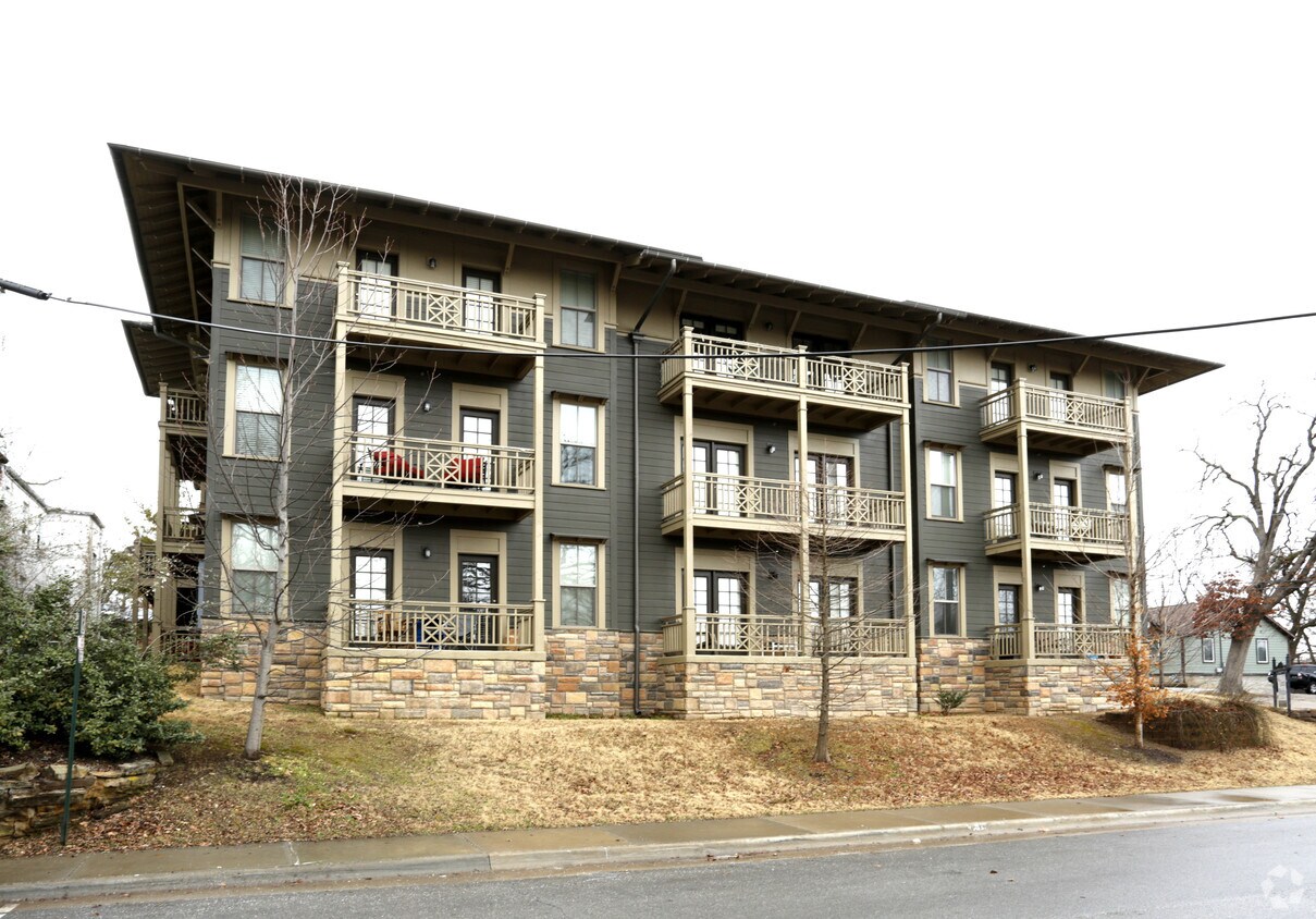 Foto del edificio - Courts at Whitham