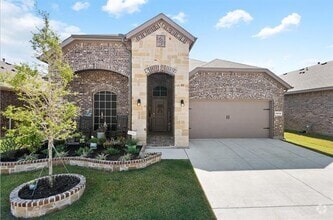 Building Photo - 1036 Gillespie Dr