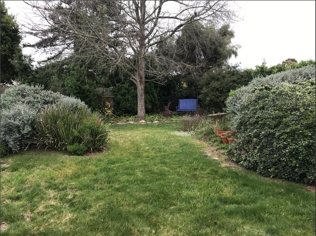 Foto del edificio - 18710 Ranchito Del Rio Dr