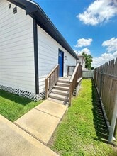 Building Photo - 6706 Avenue C