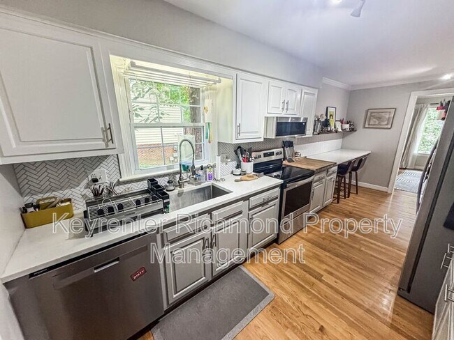 Building Photo - 10210 Falconbridge Dr