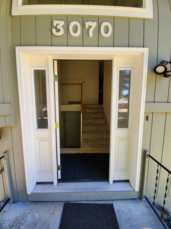Building Photo - 3 Bed, 1.75 bath Home in Port Orchard