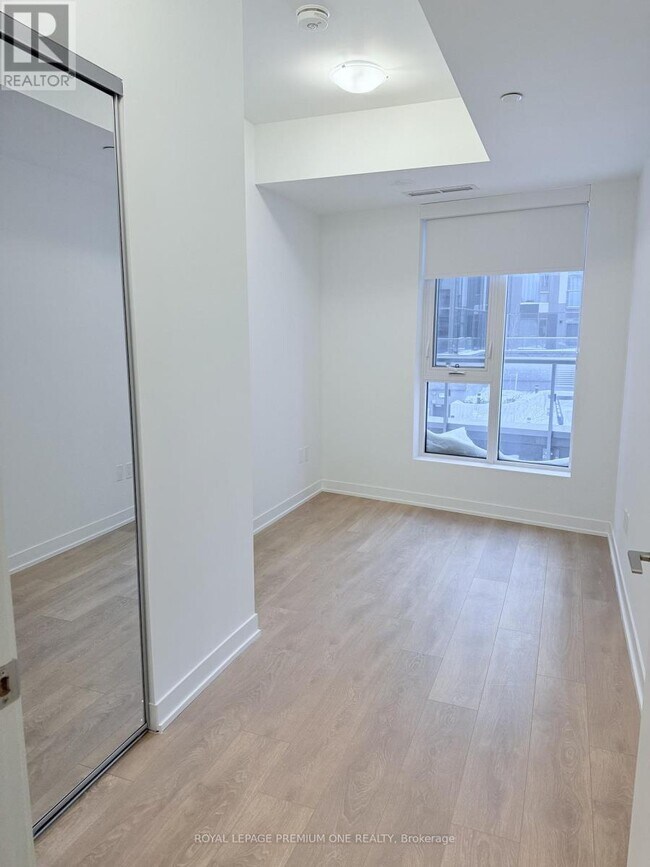 Photo du bâtiment - 474 Caldari Rd