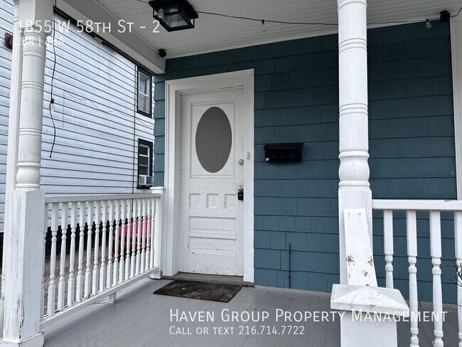 Building Photo - 1855 W 58th St