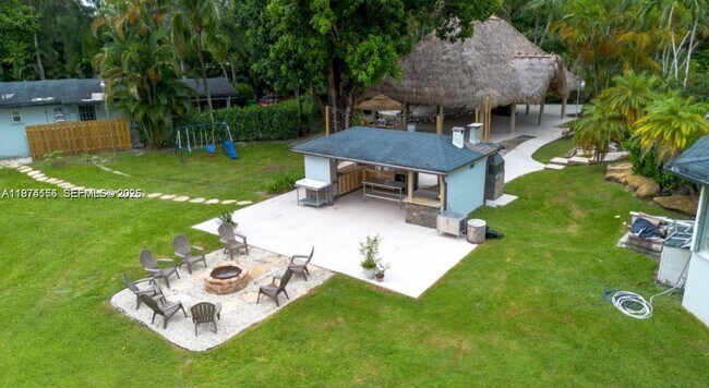 Foto del edificio - 14500 SW 17th Ct