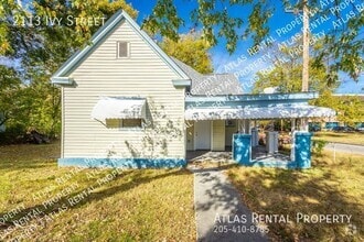 Building Photo - 2113 Ivy St
