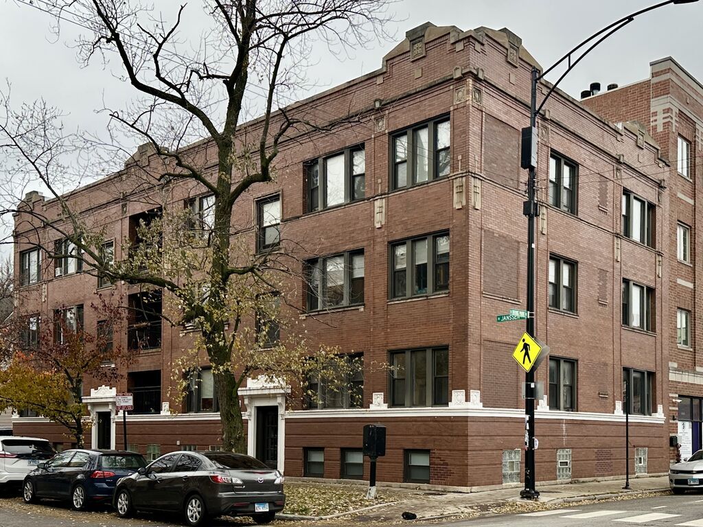 Foto principal - 3958 N Janssen Ave