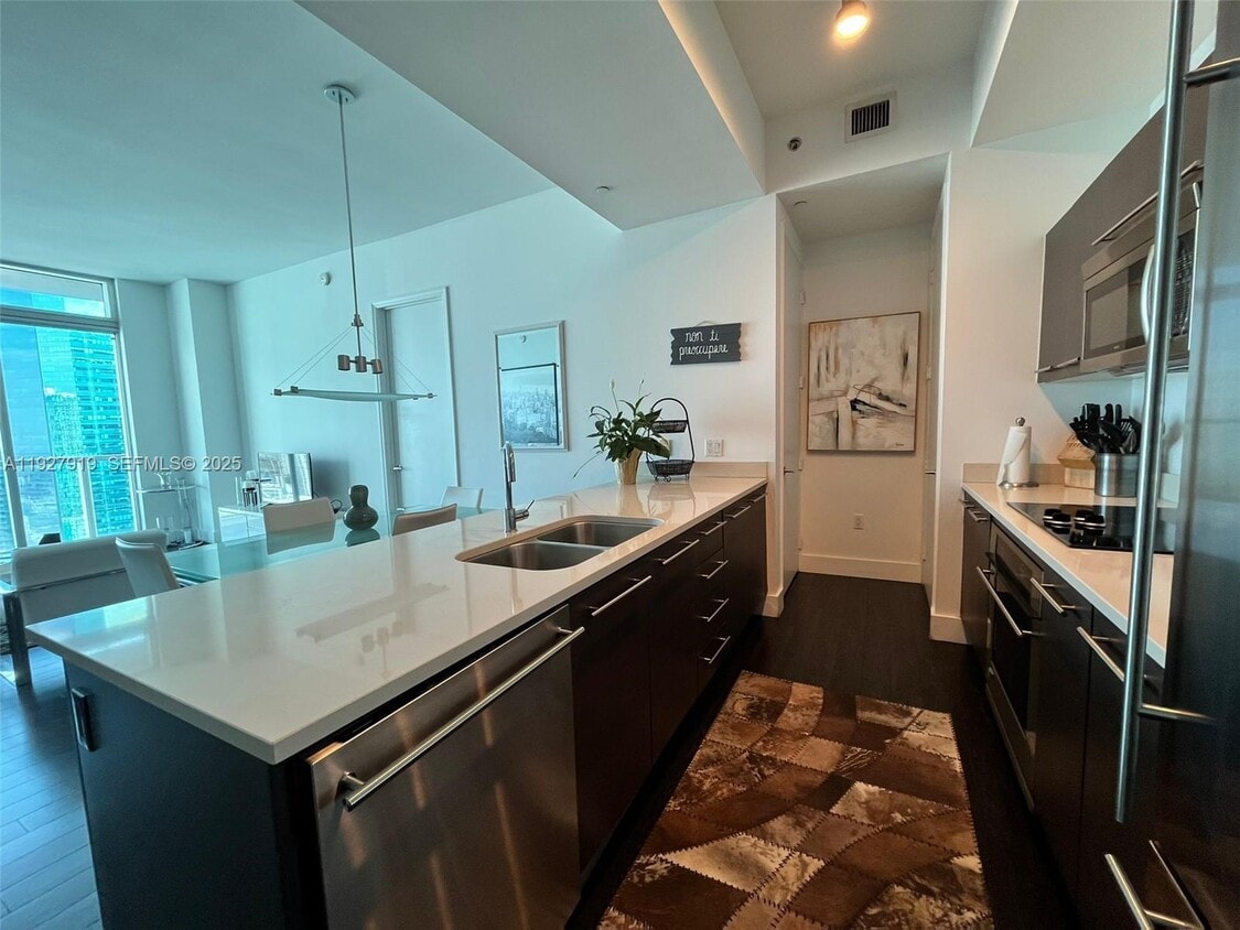 Foto principal - 55 SE 6th St