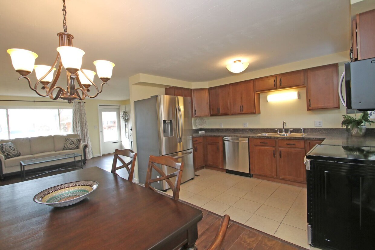 Foto principal - 2751 Latonia Ave