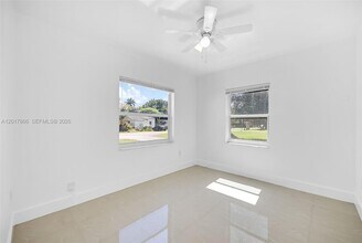 Building Photo - 555 NW 90th St